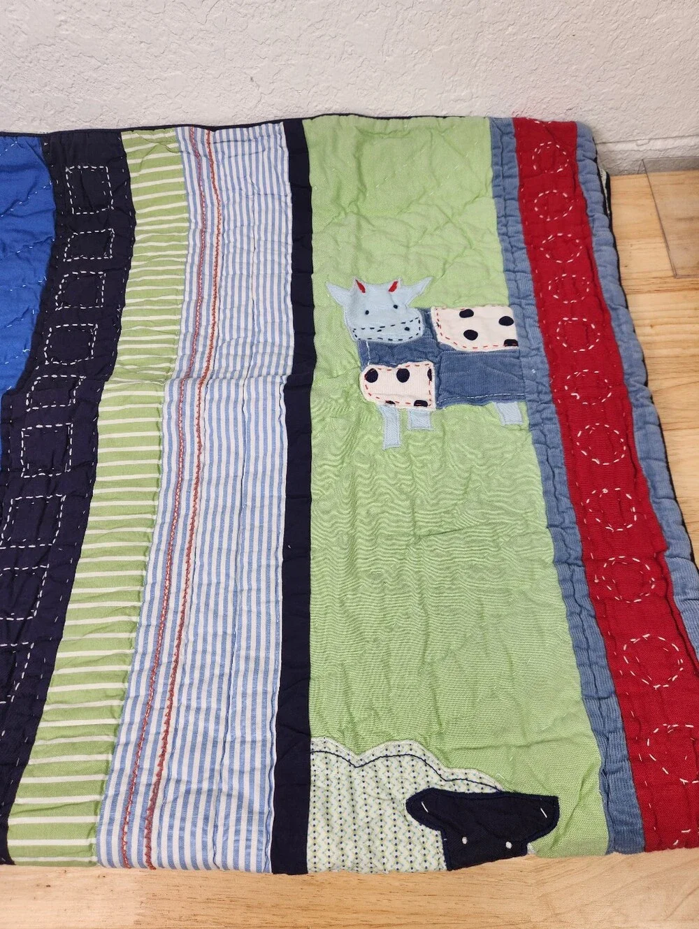 Pottery Barn Kids Farmpatch Crib/ Toddler Quilt 50x36 NOS Farm Yard Animals